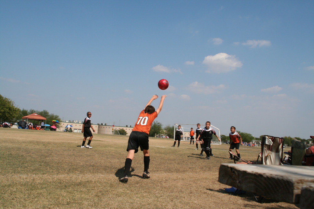 2008-09-20-TigerSharks-Soccer-089-Matthew-Juan-GOOD.JPG