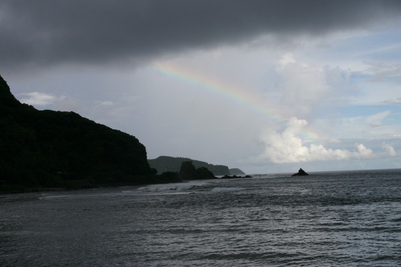 2008-01-16-Tisas-Barefoot-Bar-16-Rainbow-GOOD.JPG