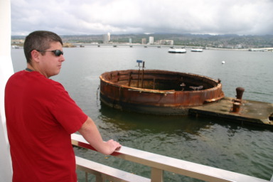 2008-01-11-Hawaii-Pearl-Harbor-14-USS-Arizona-GOOD.JPG