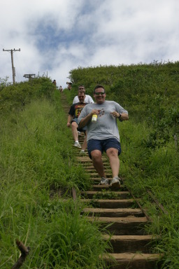 2008-01-12-Hawaii-KoKo-Crater-24-Steve-Rob-Bill-GOOD.JPG
