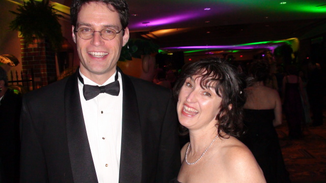 2009/02(February)/02_01_New_Orleans/640x480_2009-01-31-Coronation-Ball-02-Chris-Vanessa.JPG