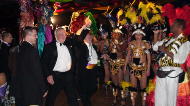 2009/02(February)/02_01_New_Orleans/640x480_2009-01-31-Coronation-Ball-04.JPG
