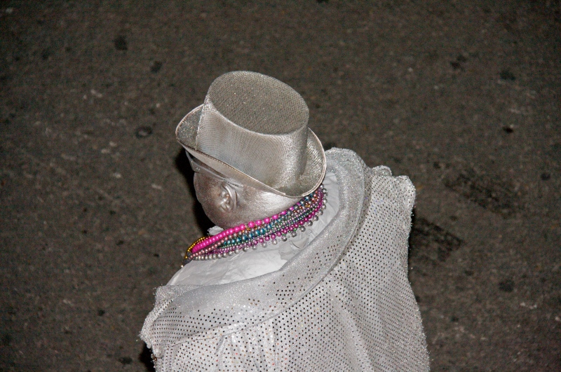 2009/02(February)/02_19_Mardi_Gras_Balcony/800x600_2009-02-19-Balcony-Party-33.jpg