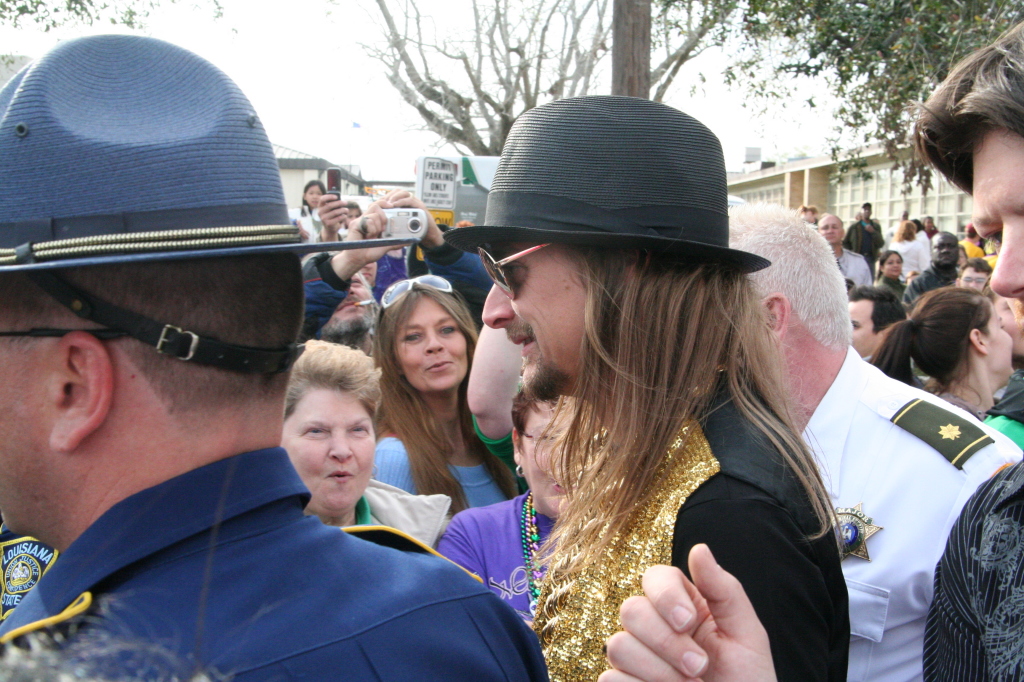 2009/02(February)/02_21_1_Endymion_Pre-Parade/1024x768_2009-02-21-Pre-Parade-66-Kid-Rock.JPG