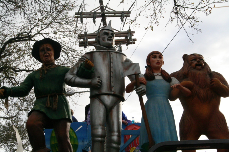 2009/02(February)/02_21_1_Endymion_Pre-Parade/800x600_2009-02-21-Pre-Parade-67.JPG