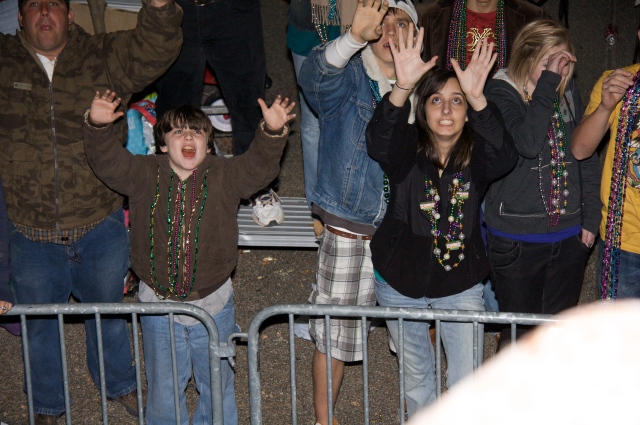 2009/02(February)/02_21_2_Endymion_Parade/640x480_2009-02-21-Parade-26.jpg