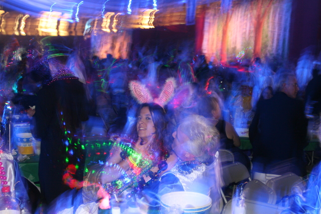 2009/02(February)/02_21_3_Endymion_Extravaganza/640x480_2009-02-21-Extravaganza-26-Mike-Bunny.JPG