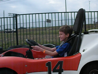 2009-02-16-Austin-Park-and-Pizza-03.png