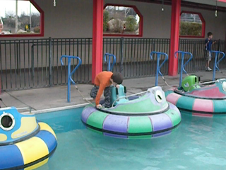 2009-02-16-Austin-Park-and-Pizza-21.png