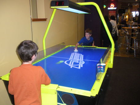 2009-02-16-Austin-Park-and-Pizza-47-Dax-Chance.jpg
