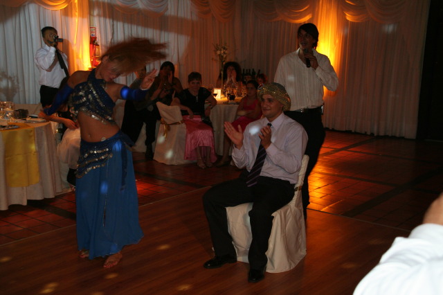 2009/03(March)/Argentina/1-Lucilia-Quince/640x480_2009-03-13-328-Argentina-belly-dancer.JPG