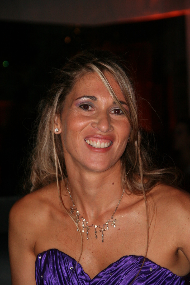 2009/03(March)/Argentina/1-Lucilia-Quince/800x600_2009-03-13-080-Argentina-Adriana.JPG