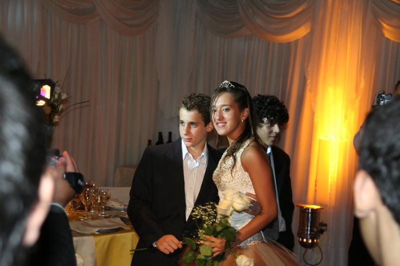 2009/03(March)/Argentina/1-Lucilia-Quince/800x600_2009-03-13-114-Argentina-procession-Lucilia.JPG