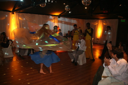 2009-03-13-312-Argentina-belly-dancer-Lio.JPG