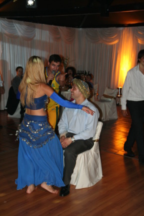 2009-03-13-324-Argentina-belly-dancer.JPG