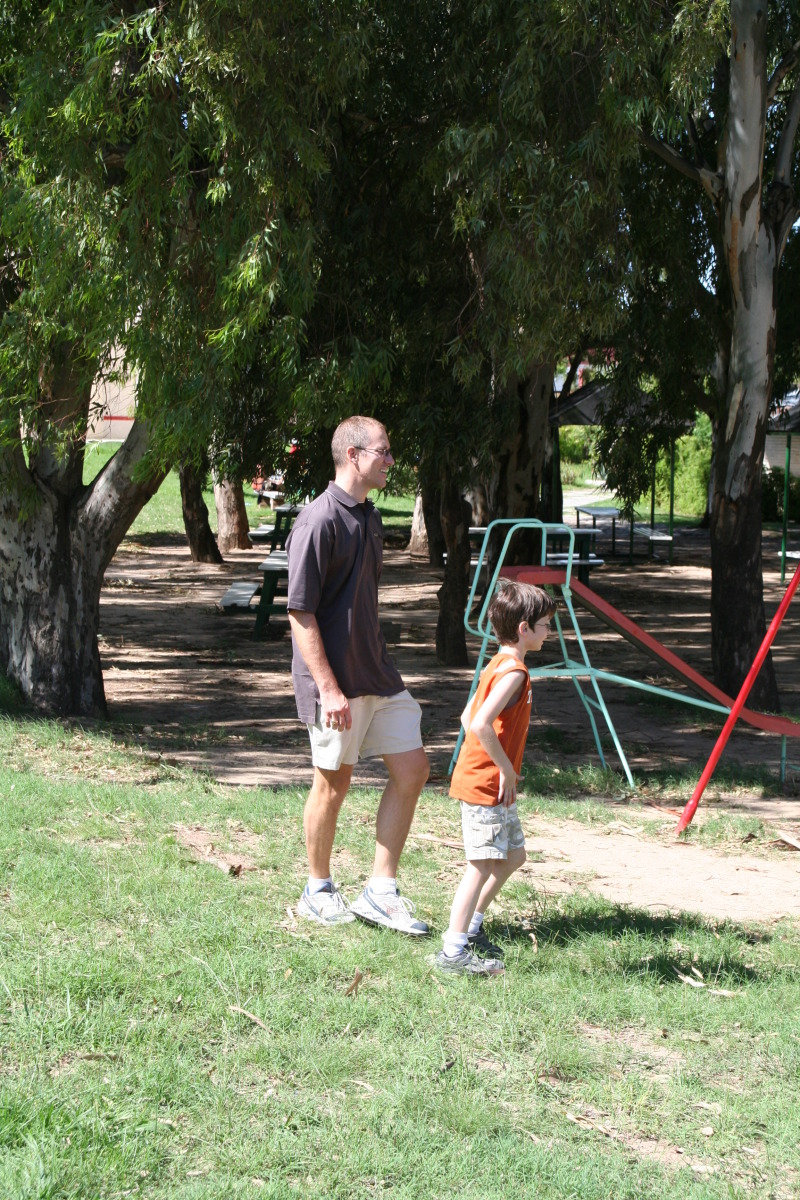 2009/03(March)/Argentina/2-Park/800x600_2009-03-15-Argentina-050-Travis-Dax.JPG