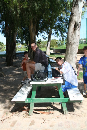 2009-03-15-Argentina-028-Dax-Travis-Lio-Chance.JPG