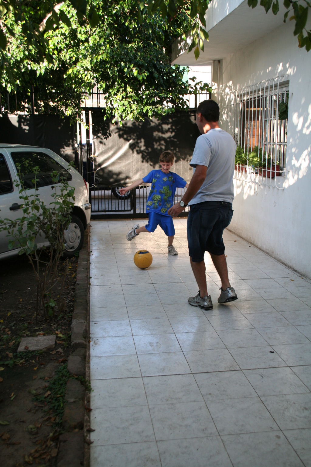 2009-03-15-Argentia-010-Chance-Ruben-Soccer.JPG