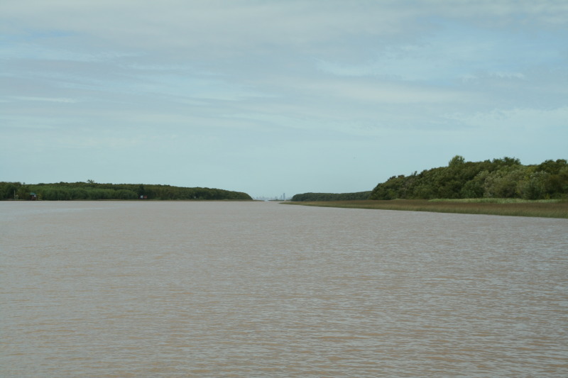 2009/03(March)/Argentina/6-Tigre/800x600_2009-03-16-Argentia-Tigre-43.JPG
