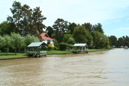 2009-03-16-Argentia-Tigre-26.JPG