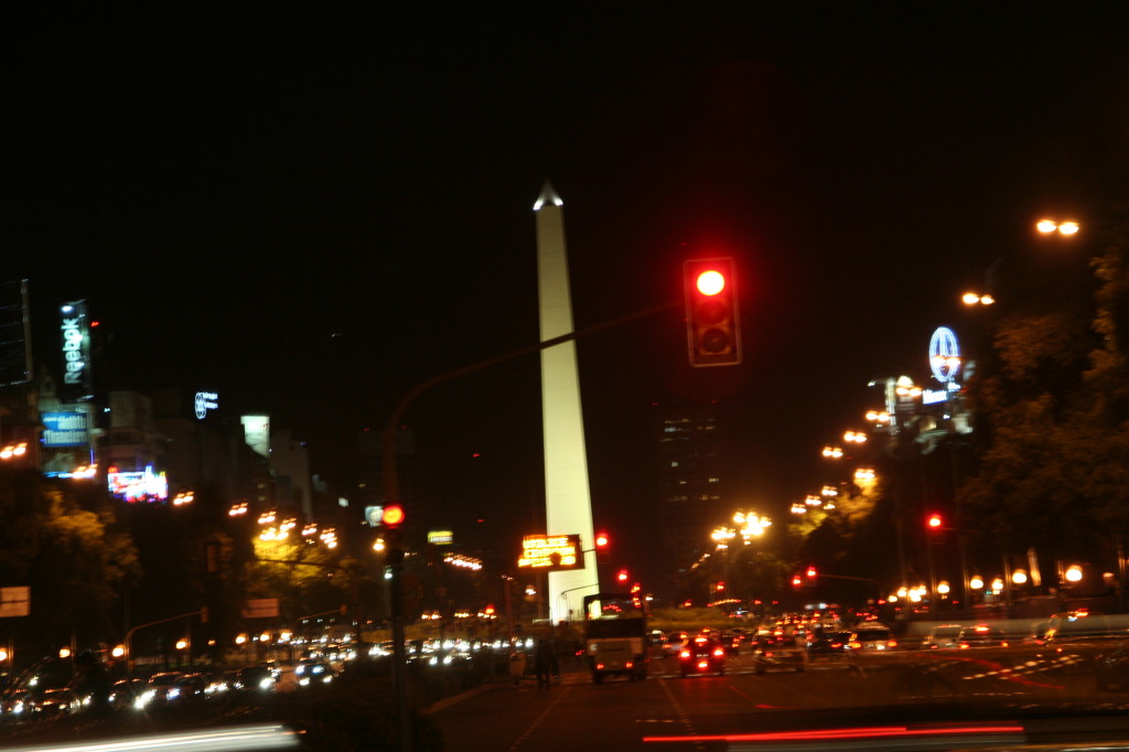 2009/03(March)/Argentina/7-Buenos-Aires-evening/2009-03-16-Argentina-Buenos-Aires-01-Obelisk.JPG