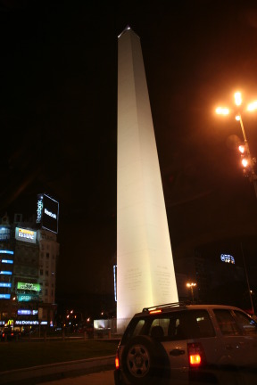 2009-03-16-Argentina-Buenos-Aires-05-Obelisk.JPG