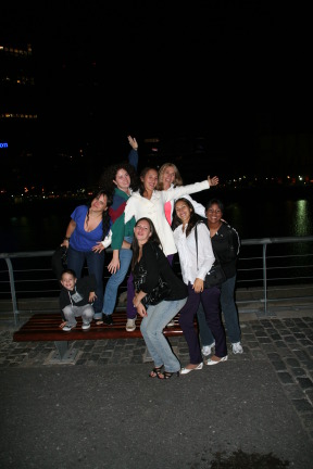 2009-03-16-Argentina-Buenos-Aires-26-Rodrigo-Fernanda-Suzi-Lucila-Laura-Adriana-Marianela-Diane.JPG