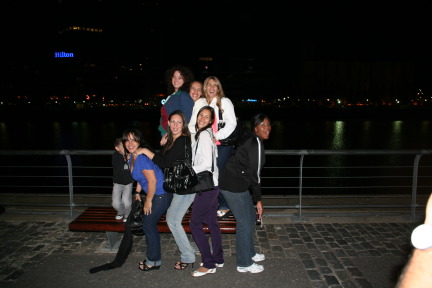 2009-03-16-Argentina-Buenos-Aires-27-Rodrigo-Fernanda-Suzi-Lucila-Laura-Adriana-Marianela-Diane.JPG