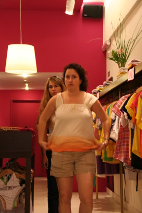 2008-03-18-Argentina-Buenos-Aires-shopping-16-Adriana-Suzi.JPG