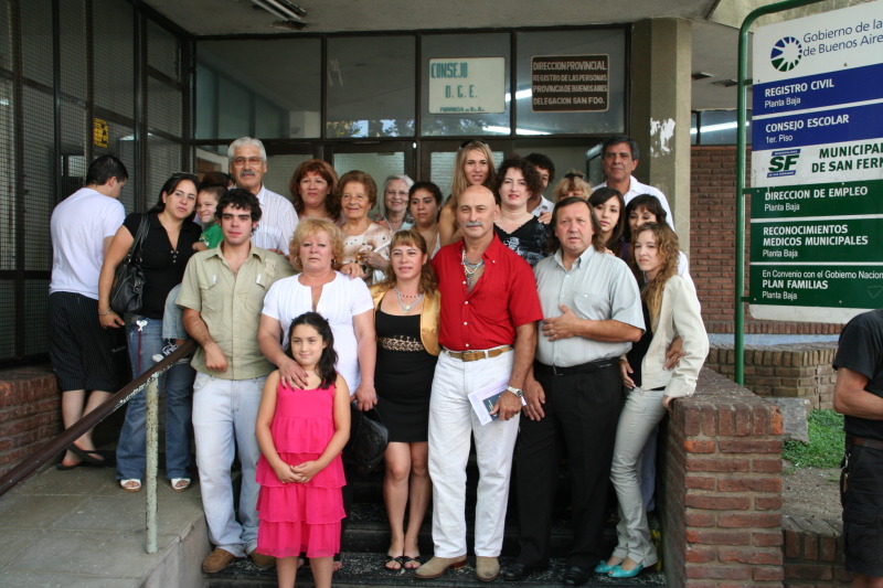 2009/03(March)/Argentina/9-Felipe-Liliana-Wedding/800x600_2009-03-20-Argentina-Felipe-Liliana-wedding-40.JPG