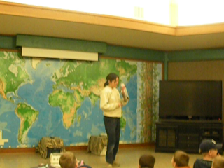 2009-03-11-Pack409-San-Antonio-zoo-04-owl-flying-video.png