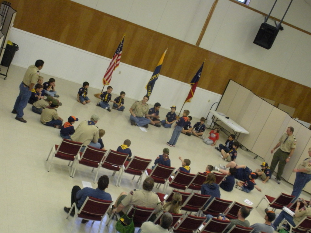2009-03-27-Pack409-meeting-15.JPG