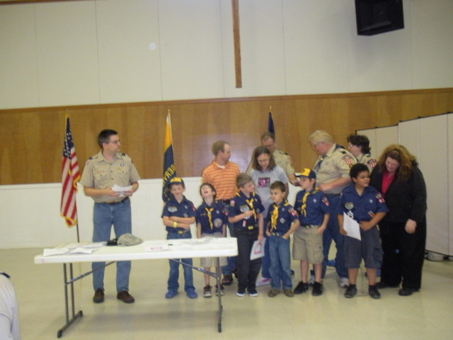 2009-03-27-Pack409-meeting-05.JPG
