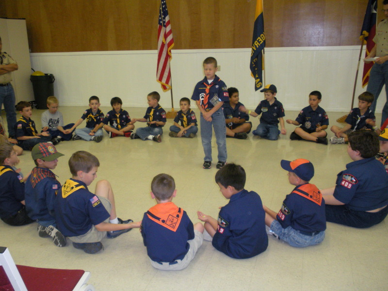 2009-03-27-Pack409-meeting-19.JPG