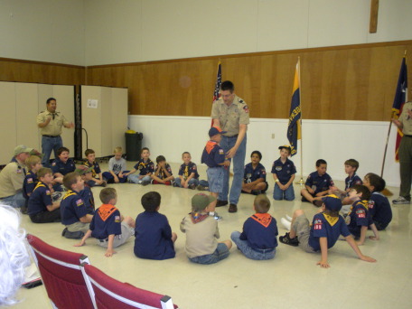 2009-03-27-Pack409-meeting-22.JPG
