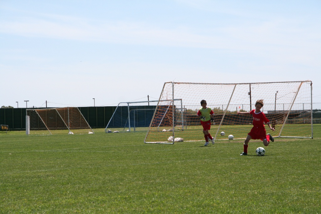 2009/04(April)/Dallas-Texans-Soccer/1024x768_2009-04-05-Dallas-Texans-Soccer-07-Chance.JPG