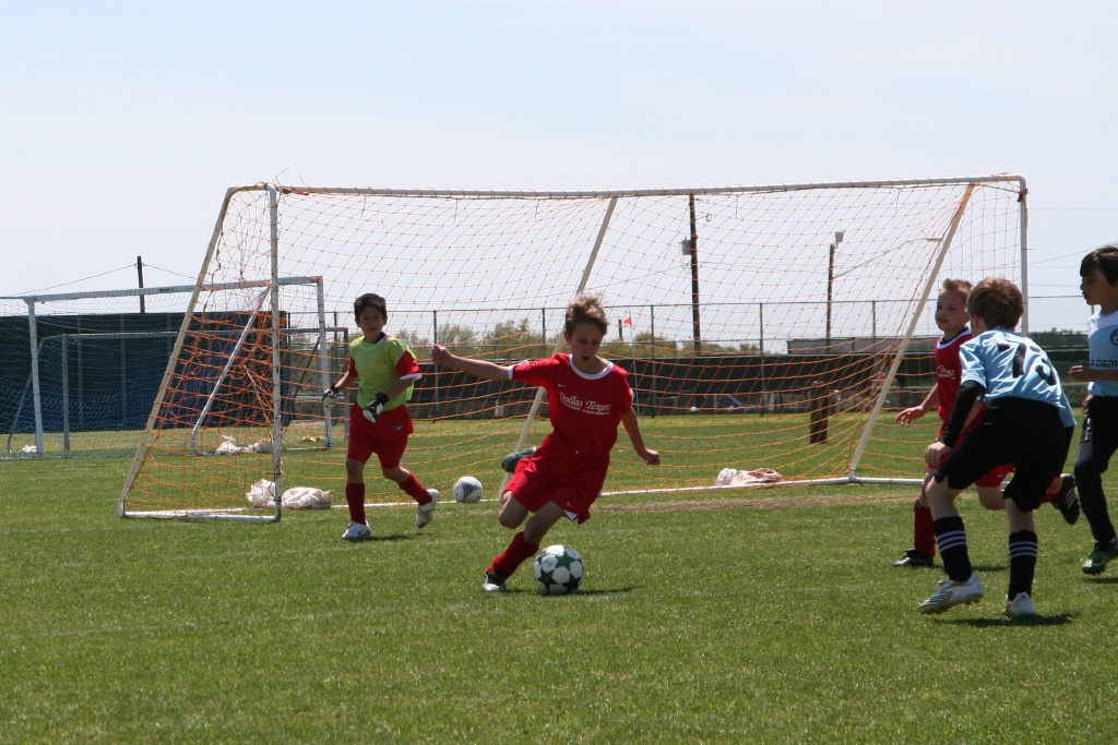 2009/04(April)/Dallas-Texans-Soccer/1024x768_2009-04-05-Dallas-Texans-Soccer-08-Chance-GOOD.JPG