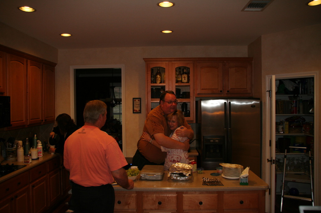 2009/04(April)/Easter/1024x768_2009-04-12-Easter-03-Jim-Tom-Janeen.JPG