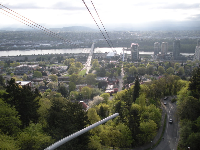 2009/04(April)/ITOC-Portland/640x480_2009-04-22-ITOC-Portland-OR-10-Gondola.JPG