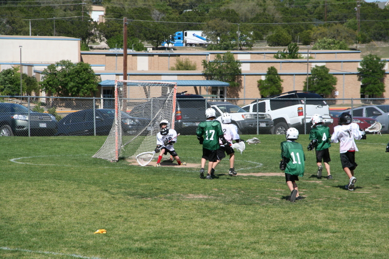 2009/04(April)/Vale-LaCrosse/800x600_2009-04-05-Vale-LaCrosse-062-shoots.JPG