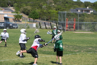 2009-04-05-Vale-LaCrosse-043-passing.JPG