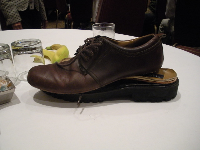 2009-05-13-ITOC-DC-training-516-Bills-shoe-blowout.JPG