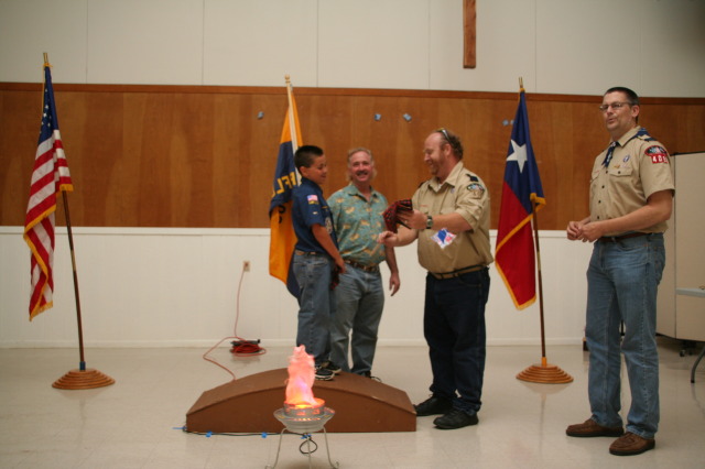 2009/05(May)/Pack409-Crossover/640x480_2009-05-10-Pack409-Crossover-034-CJ.JPG