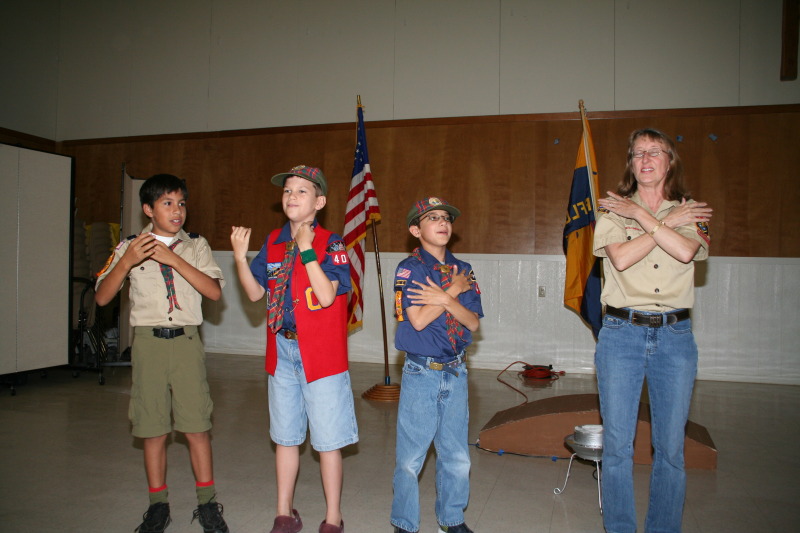 2009/05(May)/Pack409-Crossover/800x600_2009-05-10-Pack409-Crossover-011.JPG