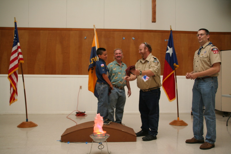 2009/05(May)/Pack409-Crossover/800x600_2009-05-10-Pack409-Crossover-034-CJ.JPG
