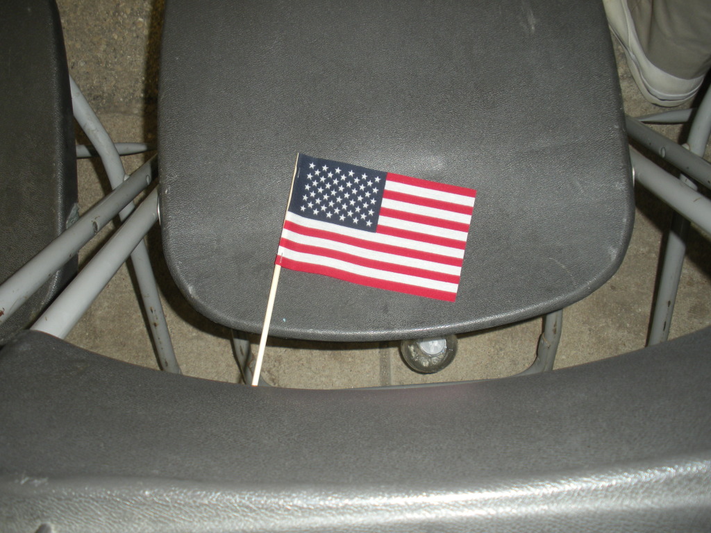 2009/05(May)/Veterans-Day-service-and-pool/1024x768_2009-05-25-Veterans-Day-03-Service-in-Pflugerville.JPG