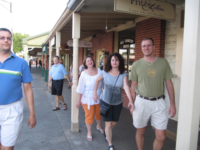2009/06(June)/06_06_Fredericksburg/640x480_IMG_0918.jpg