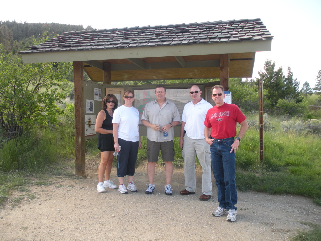 2009/06(June)/ITOC-Helena-MT-Ft-Harrison/1024x768_2009-06-16-ITOC-Helena-MT-Ft-Harrison-02-Lydia-Deb-Steve-Karl-Rob.JPG