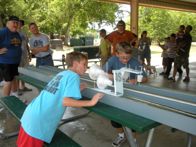 2009-07-18-Pack409-park-27-boat-races-Chance.JPG