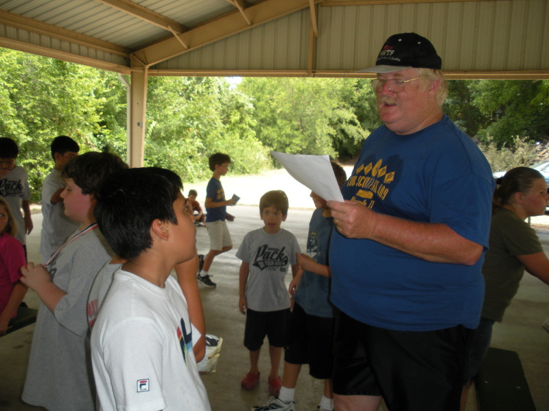 2009/07(July)/Pack409-park/800x600_2009-07-18-Pack409-park-50.JPG